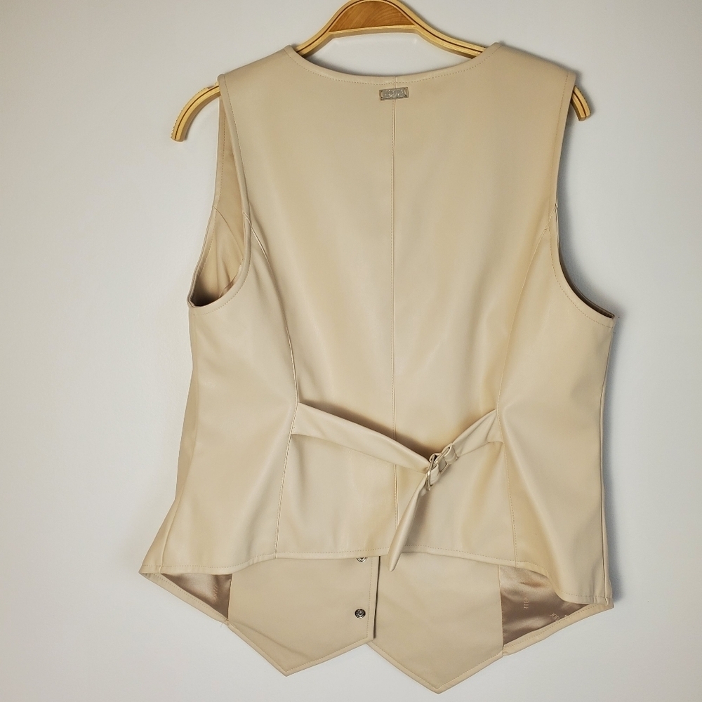 Joelle Sundance Faux Leather Vest - Picture 6 of 10
